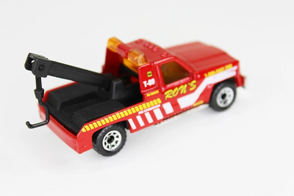 Matchbox 1987 GMC Wrecker Truck Hot Rod 1:72 Scale Red NICE - Image 2 of 4