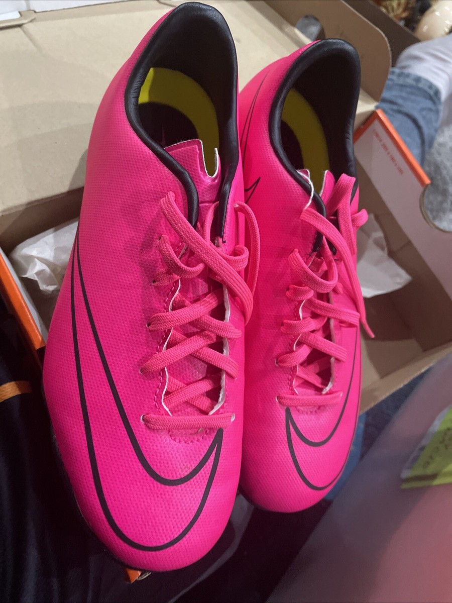 Nike Mercurial Victory V IC Hyper Pink Youth Sz 5.5 Soccer