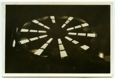 Japon. Japan. Fête foraine. Jeu de lumière en pose longue. Manège. Années 30.