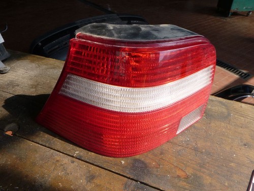 Rücklicht links weißer Blinker VW Golf IV Bj03