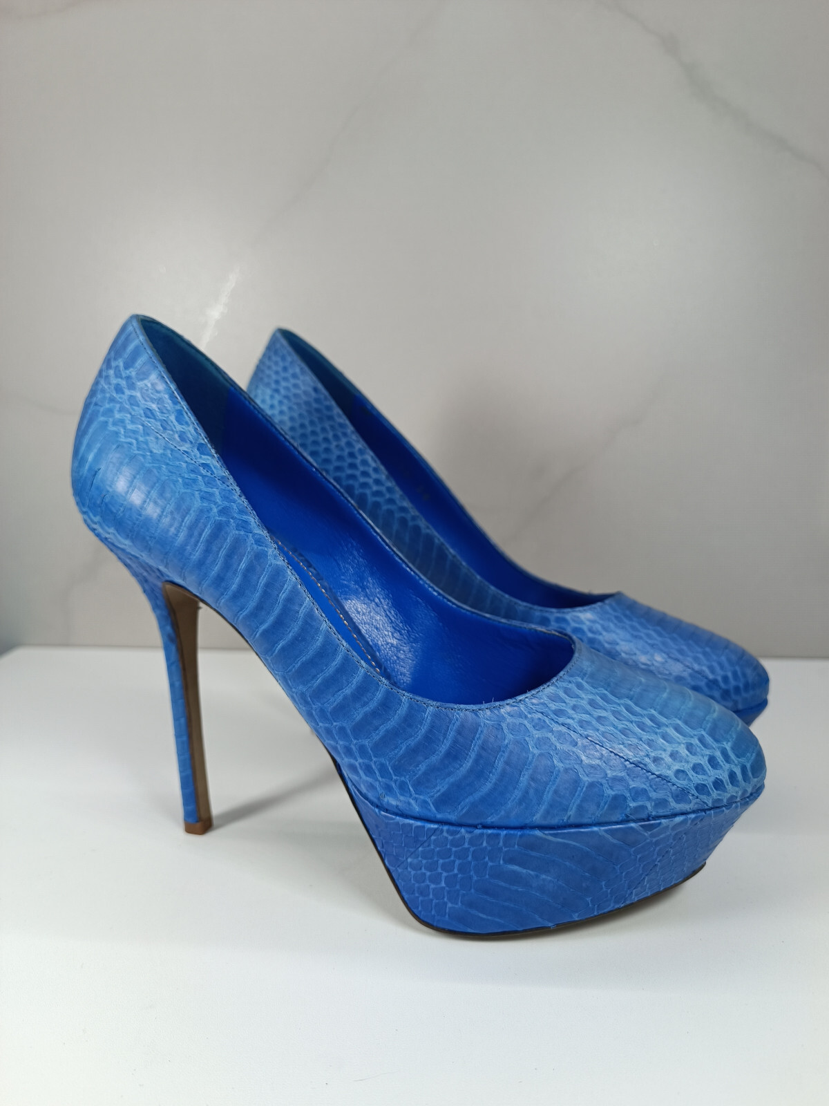 Sergio Rossi Blue Python Round Toe Platform Pumps… - image 4
