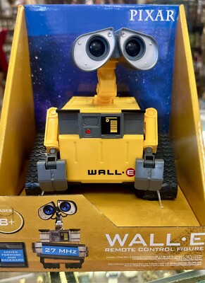 Wall-E Waste Load Lifter Remote Control Robot Figure Disney Pixar Ages 8+ NIB