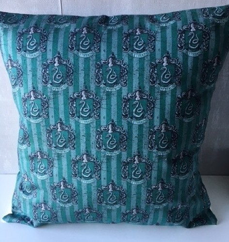 Harry Potter Hogwarts 'Slytherin ' cushion cover