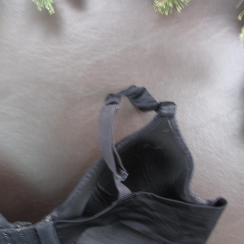 Barely There Bra XL Black Padded Underwire Adjustable Clasp Back - Picture 7 of 11