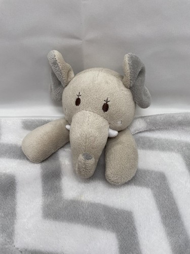 Lovey Chevron Elephant Security Blanket Gray White - Picture 2 of 5