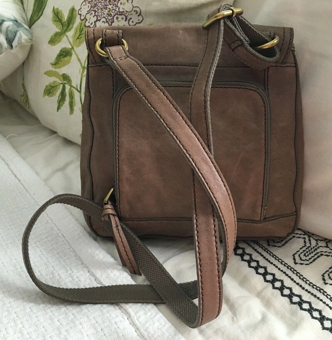 FOSSIL Taupe Leather CARSON Flap Turnlock Crossbody Organizer