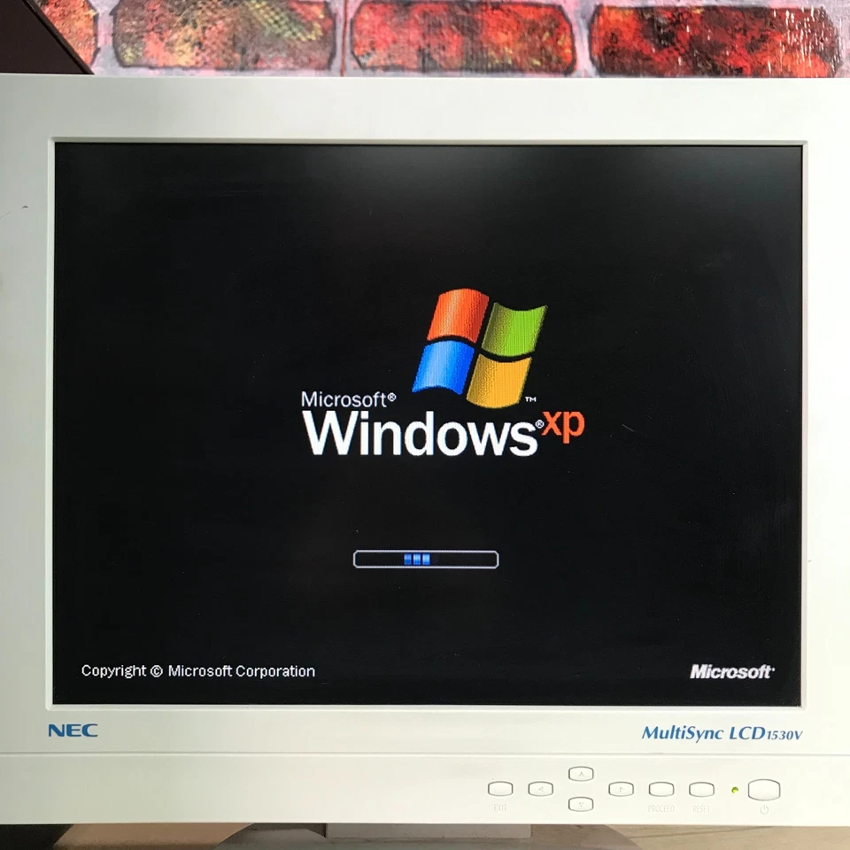 Computadora estación de trabajo Dell Precision 390 Core 2 2,13 GHz 2 GB de RAM (Windows XP Pro) Foto 4 de 4