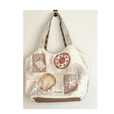 Sandy Clough Women's Tote Bag Shell Starfish Print Zip Beach Nature Theme