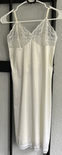 Vassarette Vintage Silky Soft Satin Lace Trim Nightgown Full Slip Size 34