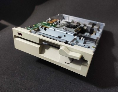 TEAC FD-55BR-104-U 360KB 5.25'' Vintage Retro Internal Floppy Disk Drive 19307351