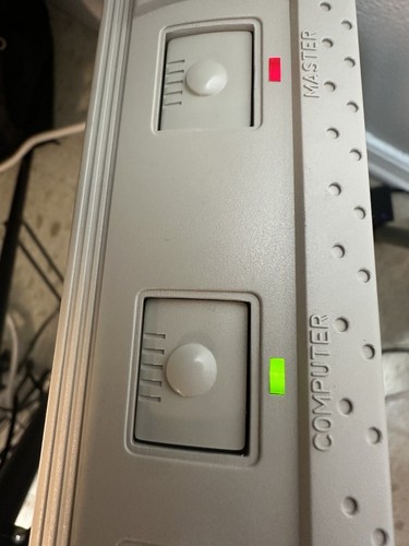 Computer Power Center Surge Protector with FAX Modem Protection /Oscar Power Tap - Picture 6 of 11
