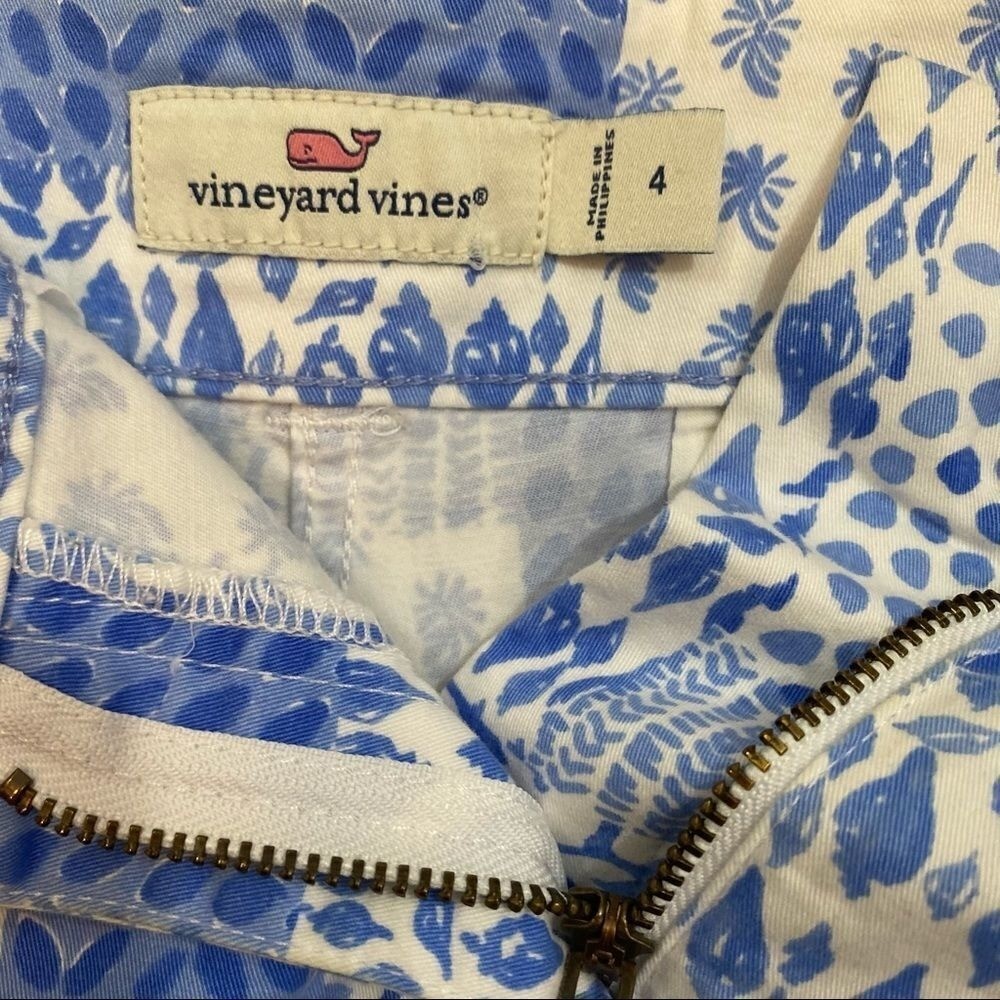 Vineyard Vines Shell Pattern Blue / White Shorts - image 4