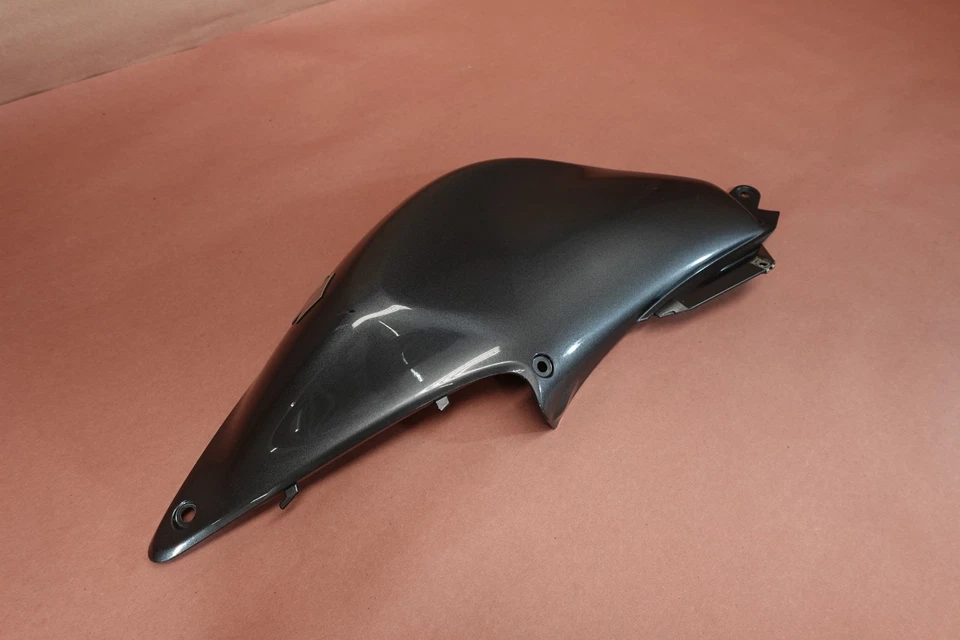 Panel de cubierta de carenado izquierdo 12-15 Suzuki VSTROM 650 DL650 44181-11J0 Foto 2 de 4