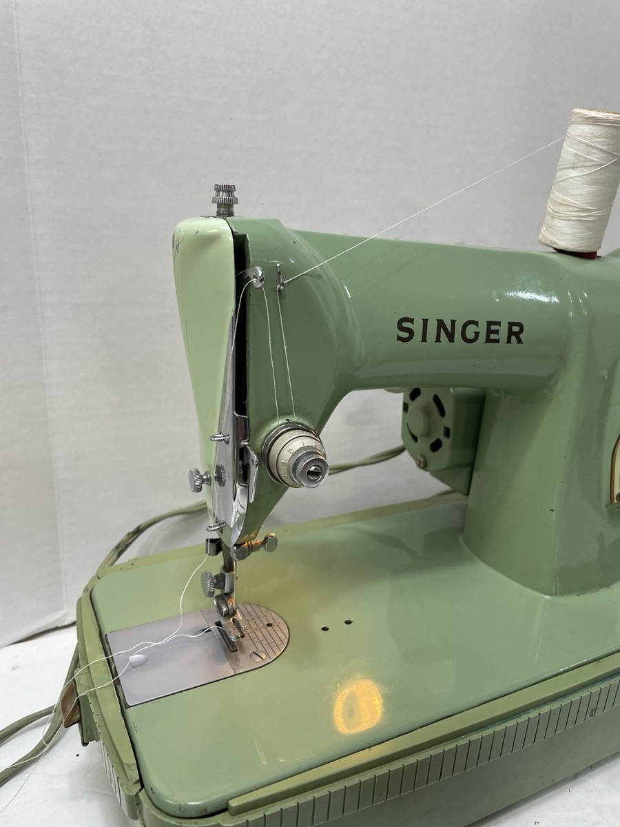 Vintage Singer Sewing Machine 185K Mint Green With Case Foot Pedal