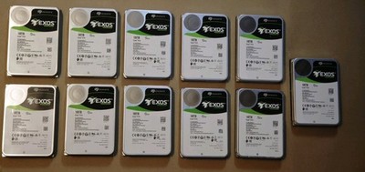 Seagate Exos X18 18TB SAS 12G Enterprise HDD ST18000NM004J   SMART geprüft