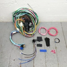 ProComp Ultra Small 15 Fuse 24 Circuit 118 Terminal Wire Harness System