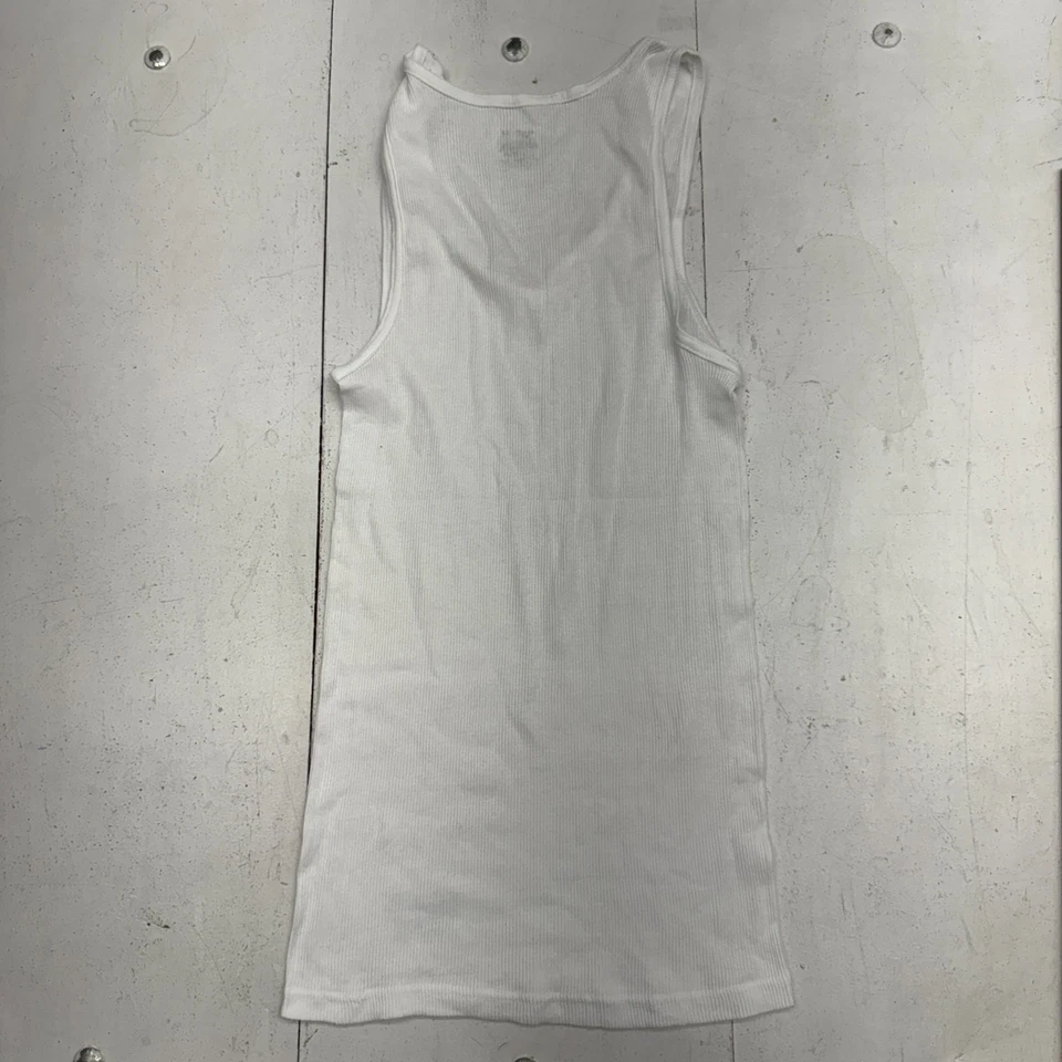 Paquete de 3 camisetas sin mangas Reebok blancas lisas acanaladas para hombre talla mediana Foto 4 de 4