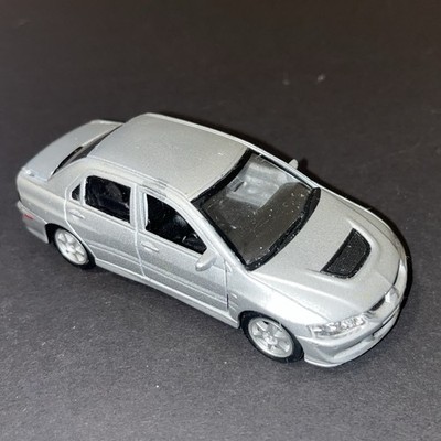 Welly 1:34 Mitsubishi Lancer Evolution VIII  8 -Silber- Gebrauch
