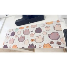 Cute Cat Pattern Large Gaming Mouse Pad 31"x11.5" Non-Slip Desk Keyboard Mat