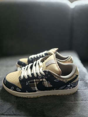 Nike SB Dunk Low Travis Scott (Beschreibung lesen)