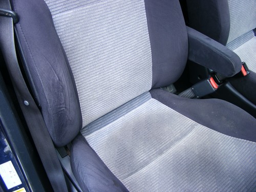 WOW!! A VERY RARE 2002 HONDA STREAM 2.0 i-VTEC SE SPORT 7 SEATER MPV PETROL AUTO - Picture 23 of 24