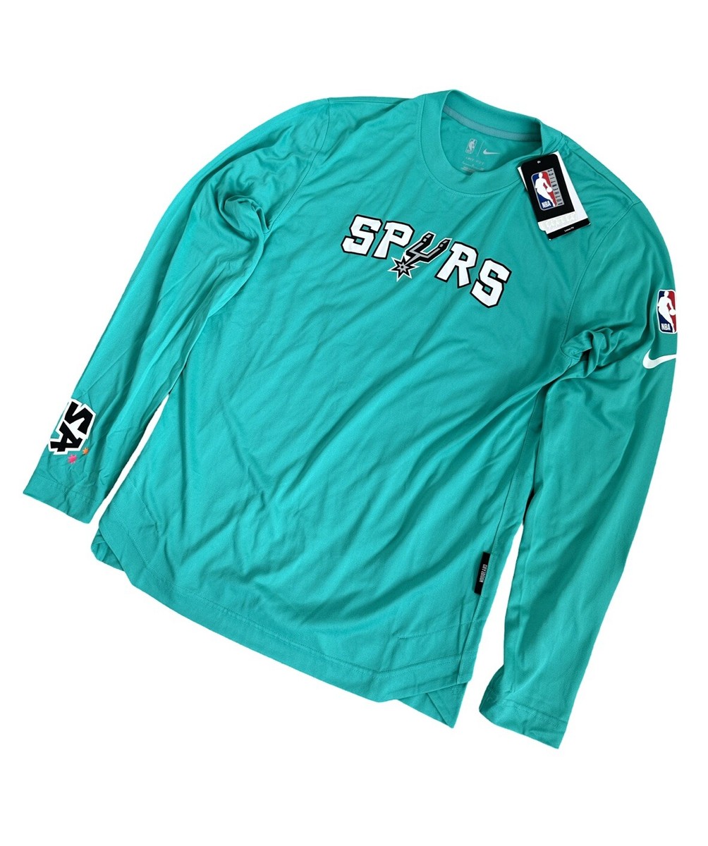 レア NIKE Player's delight Tshirts NBA youth-nike-tiffany-hayes-black