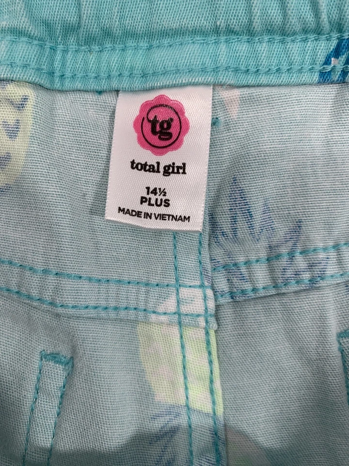 Total Girl Shorts Size 14.5 Plus Five Pocket  Adjustable Waist Pineapple Print - Image 3 of 4