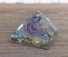 SMALL (25-30mm) LABRADORITE COIL ORGONE GEMSTONE PYRAMID ORGONITE