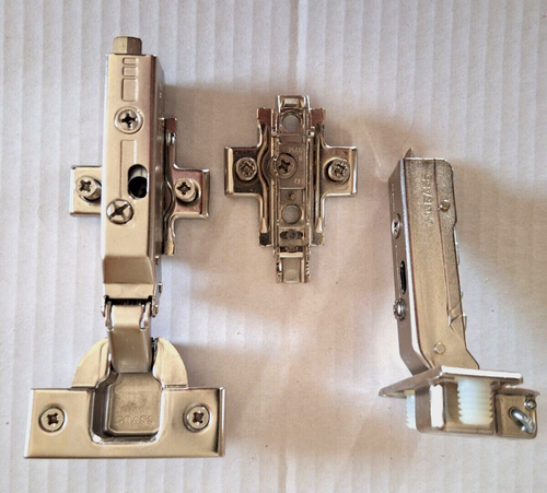(2) GRASS European Cabinet Door Hinges 6064B with (2) 6217 Mounting Plates - Picture 3 of 4