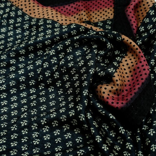 Indian Vintage Black Saree Pure Woolen Woven Printed Sari Soft Warm Fabric 5yd - Picture 9 of 22