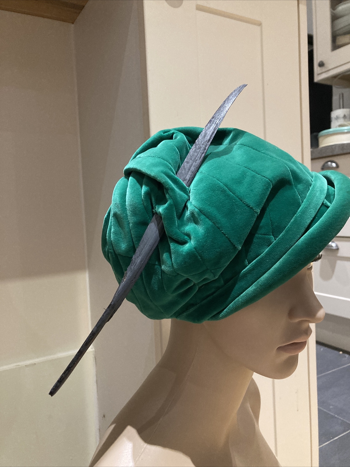 Emerald Green Velvet Vintage Hat with Black Feather Trim 3