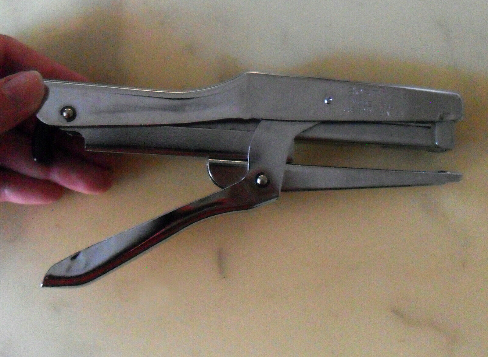 Bostitch Plier STAPLER Model P3s Uses SP 19 1/4 Staples, Made in Spain, Preowned eBay