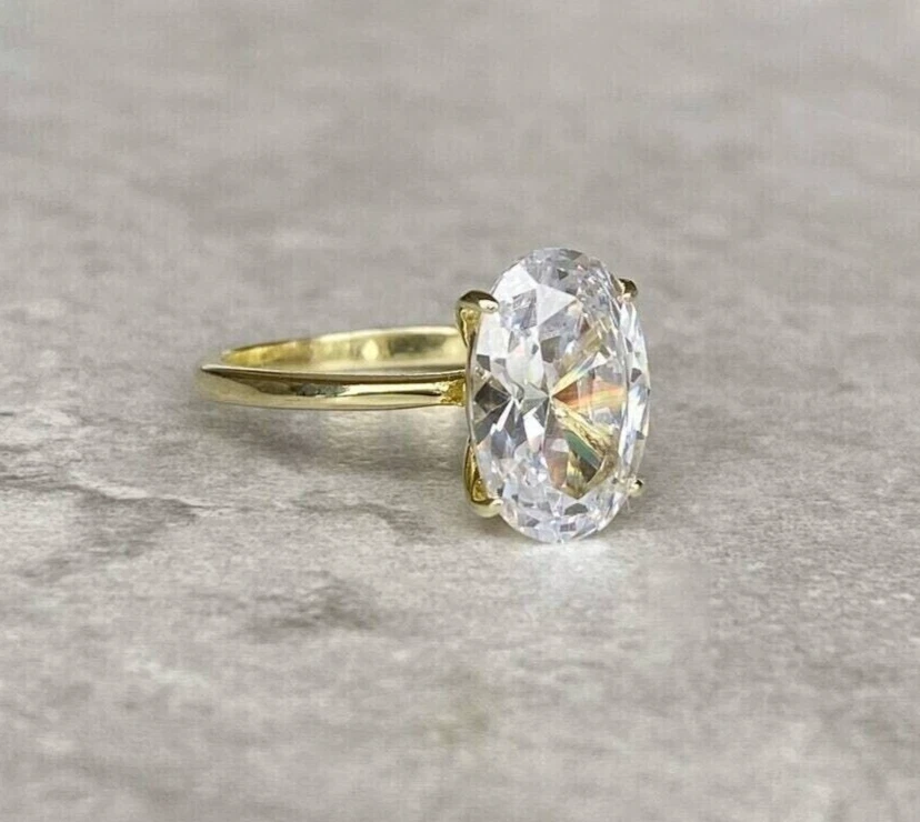 Hermoso anillo solitario de diamantes cultivados en laboratorio de corte ovalado certificado IGI oro de 14 k 3,5 quilates Foto 2 de 4