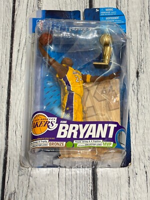 MCFARLANE NBA SERIES 17 LAKERS HOF KOBE BRYANT CL VARIANT FIGURE