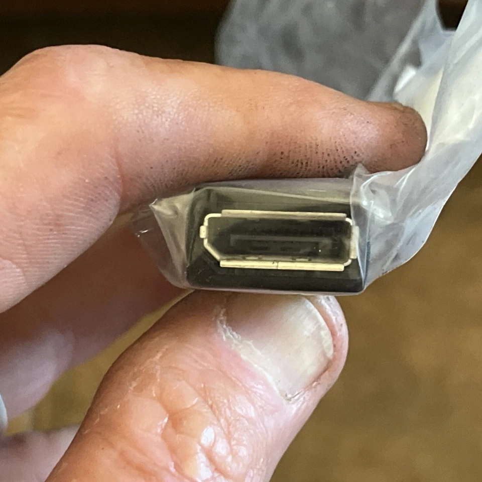 3 Dell Mini DisplayPort To DisplayPort Cable Adapter DP/N: 00FKKK - Image 3 of 4