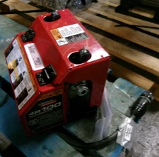 Lincoln Electric 12711  4R100  Wire Feeder, Refurbished / With 30 Days Warranty