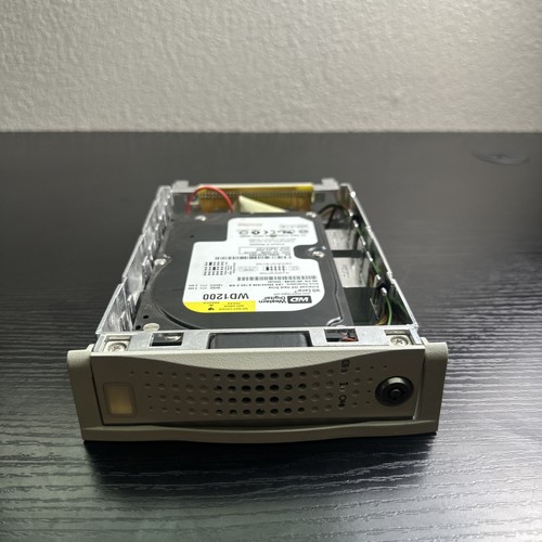 Serial ATA IDE/SCSI 100% Aluminum PC, Raid Server External Mobile Rack FX31 DDR