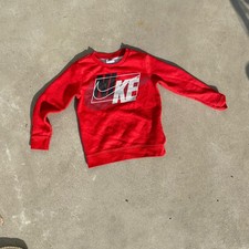 Nike kids  crewneck sweatshirt size 6  7