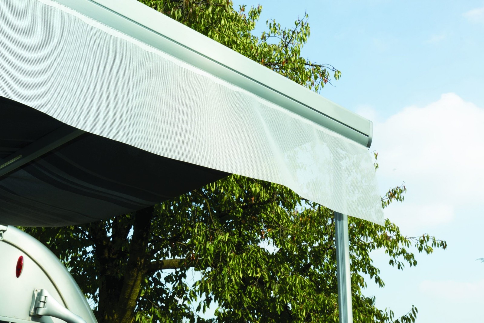 Fiamma Motorhome Shade Sun View Translucent Front Sun & Rain Screen - 07758-01-