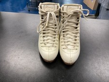 jackson figure skates size 4