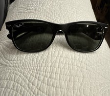 Ray-Ban RB 2132 902/58 3P Polarized Sunglasses New Wayfarer, 58-18-145 NWOT