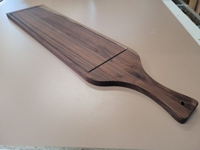 Premium Schneidebrett, Hackbrett,  aus Massivholz, Wildnuss, Nussbaum
