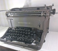 Nice 1950s Underwood SS Vintage Desktop Typewriter Art Deco Complete thumbnail