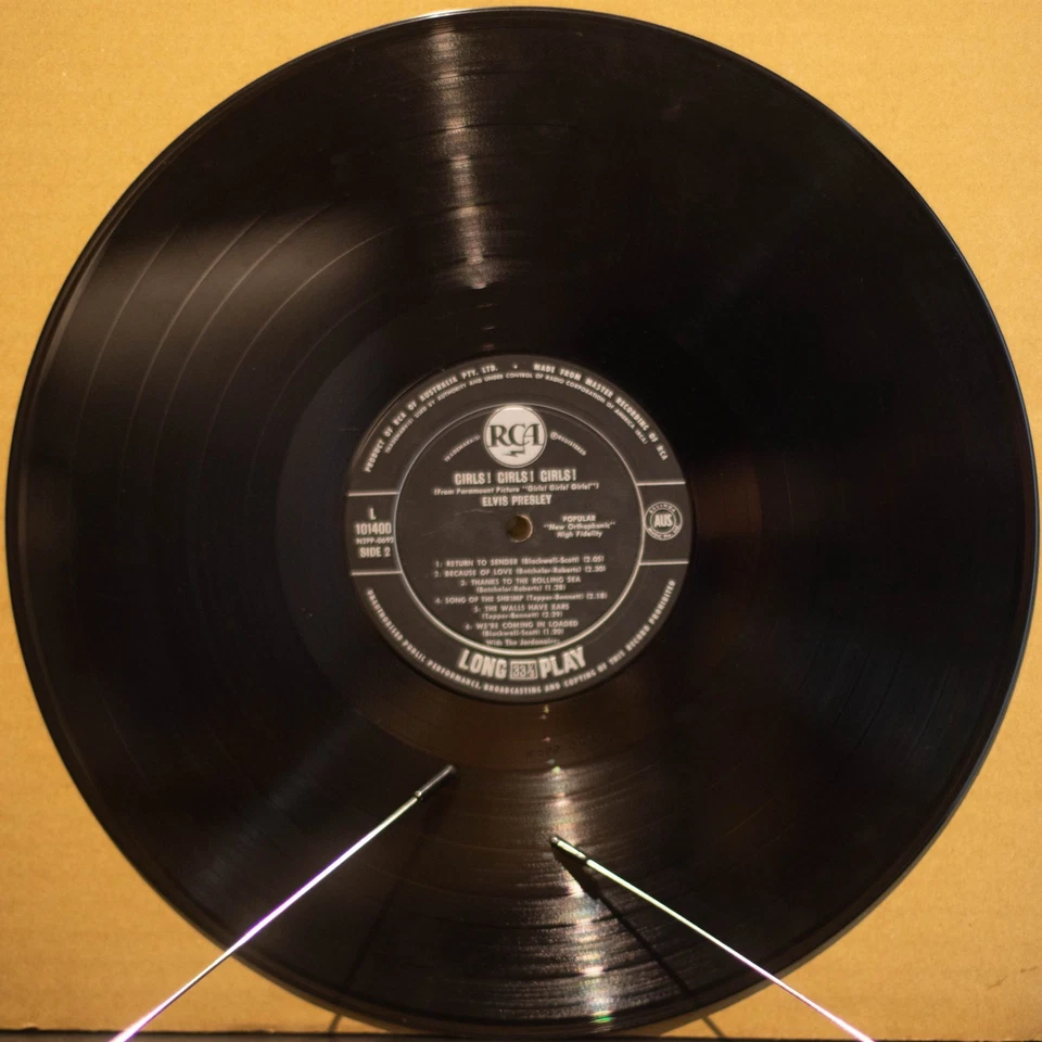 ELVIS PRESLEY - GIRLS! GIRLS! GIRLS! - RCA Records - 1962 - G FREE POSTAGE 3108 - Image 2 of 4