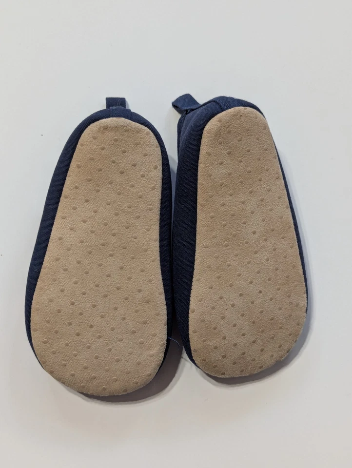 Zapato Cuna Bebé Niña Azul Marino Carter's 9-12m Suela Suave Mary Janes Excelente Estado Foto 2 de 4