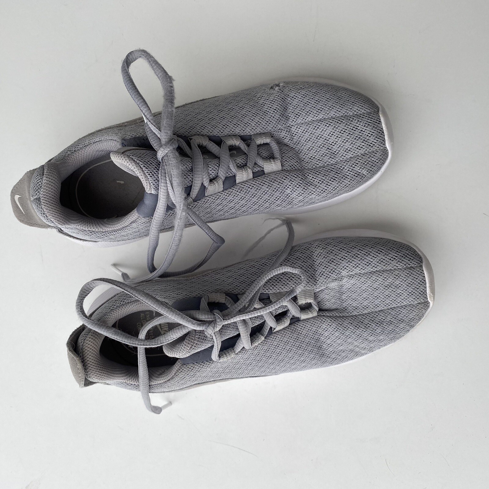 women's 8 in youth nike