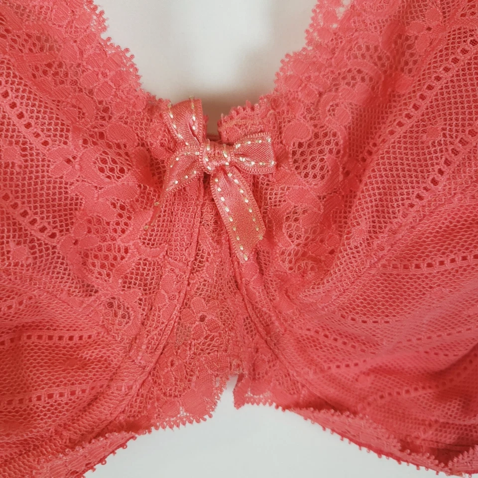 Sujetador Chantelle 36DD Rive Gauche soporte lateral sin forro con aros encaje coral C32810 Foto 4 de 4