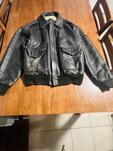 HBO Exclusive VTG Official Band of Brothers Leather WWII A-2 Bomber Jacket Sz XL