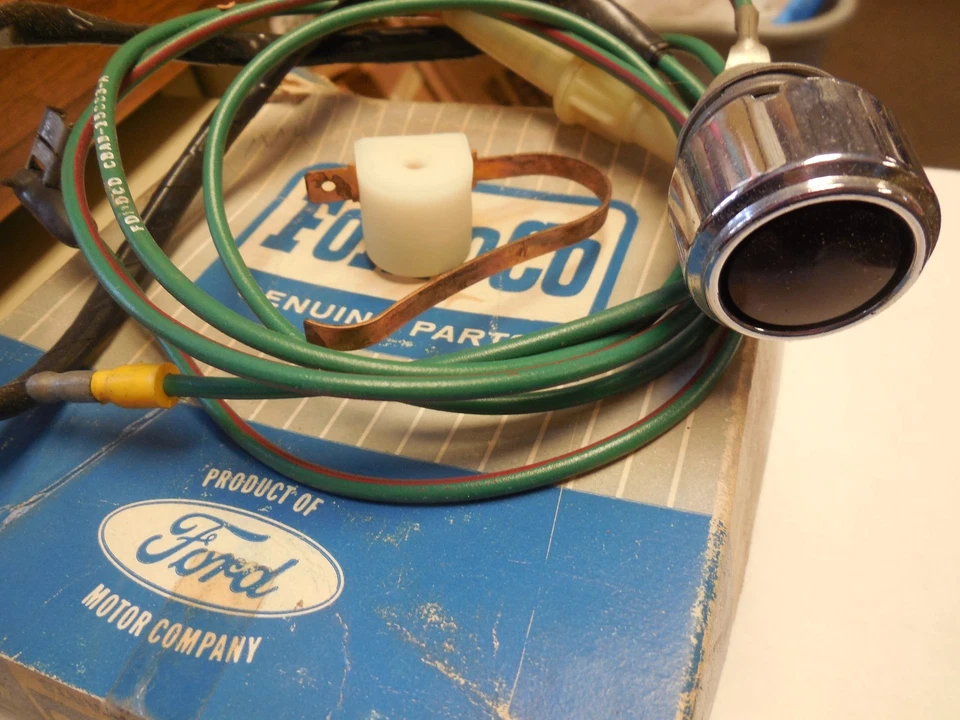 НОВЫЙ ИЗ СТАРЫХ ЗАПАСОВ 1968 1969 FORD TORINO ТОРМОЗ ПРЕДУПРЕЖДАЮЩАЯ ЛАМПА НАБОР - Изображение 2 из 3