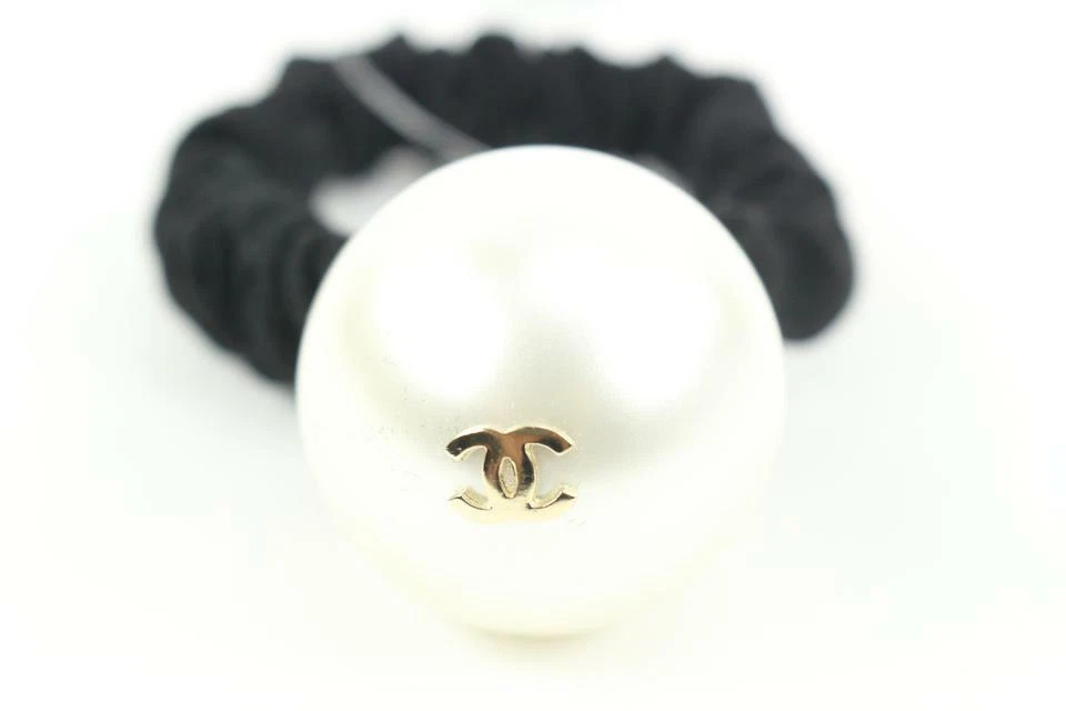 Chanel CC Pearl Hair Tie AWC2087 LuxuryPromise #3 Chanel CC Pearl Hair Tie AWC2087 LuxuryPromise